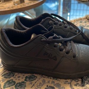 Slip and oil resistant Work shoes